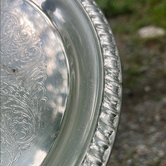 Elegant Silver Plated Serving Tray - Picture 9 of 13